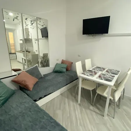 Angela Apartment *